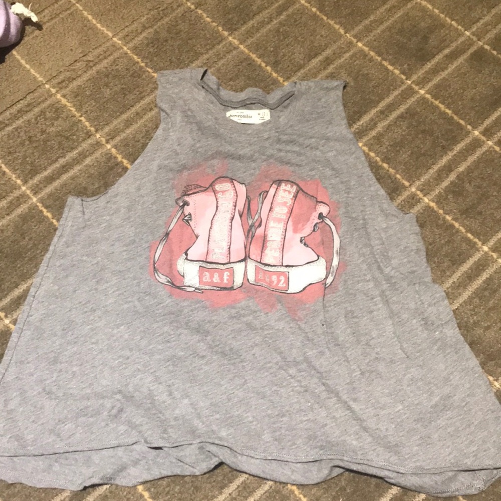 Gray tank top
